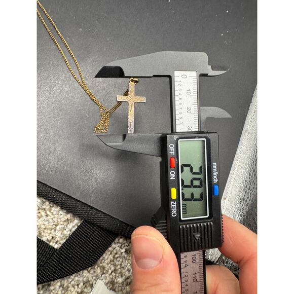 Vintage 1/20 12k GF chain With Etched Cross Pendant Chain Link Necklace 18" - Picture 9 of 12